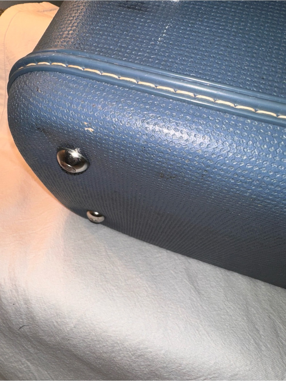 Vintage Blue Train Case Cosmetic Makeup Box-Rough Shape Inside - Picture 6 of 16